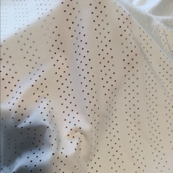 ZYIA Vertical Chill T, Size L - Picture 9 of 9